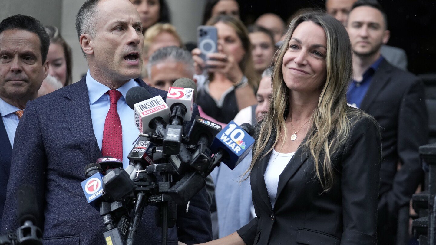 karen-read’s-deadlocked-jury-leads-to-mistrial-in-boston-police-officer-boyfriend’s-death