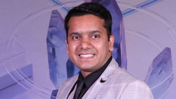 stocks-to-buy-or-sell:-hudco-to-castrol-india-—-sumeet-bagadia-recommends-five-breakout-stocks-today