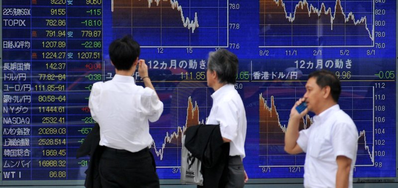japanese-stock-market-sees-record-highs,-beating-march-as-us.-dollar-drops-in-tokyo
