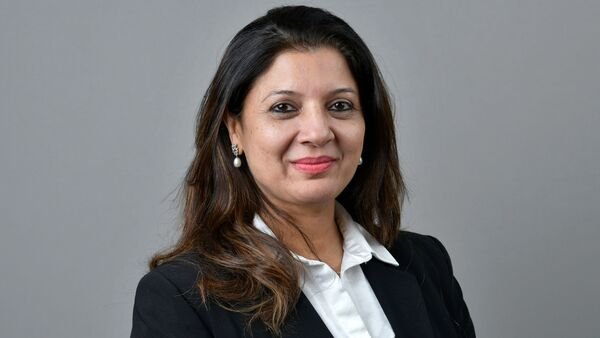 buy-or-sell:-vaishali-parekh-recommends-three-stocks-to-buy-today-—-july-5