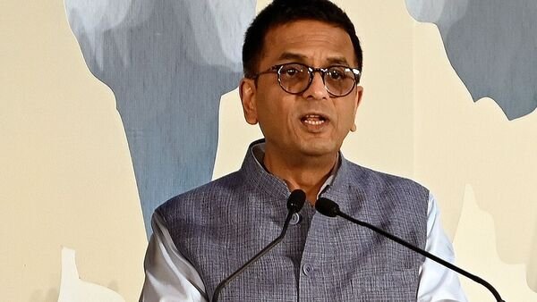 market-surge-emphasizes-importance-of-sebi,-sat:-cji-dy-chandrachud