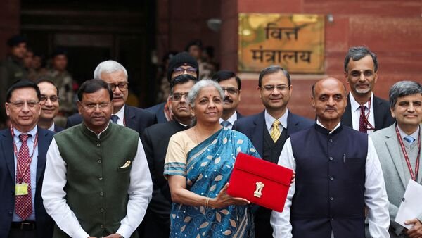 budget-2024:-what-does-the-indian-stock-market-expect-from-the-coalition-government-budget?-here’s-what-experts-say