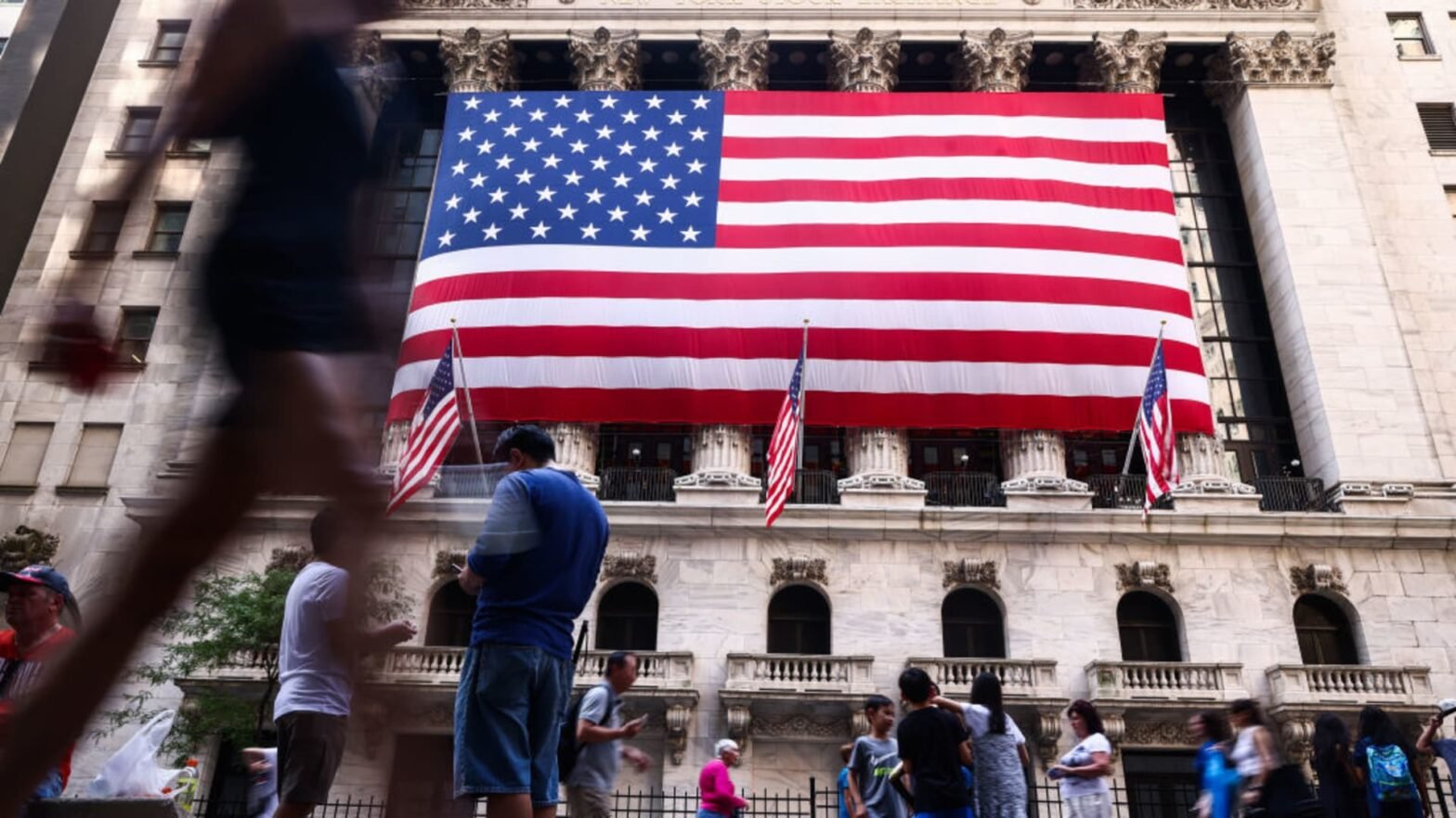 here-are-3-major-reports-that-could-drive-the-stock-market-in-the-week-ahead