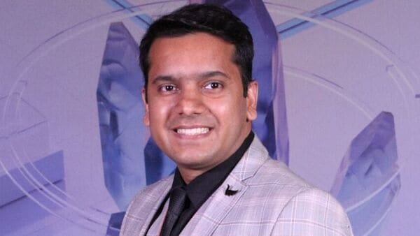 stocks-to-buy-or-sell:-rvnl,-rcf-to-alembic-—-sumeet-bagadia-recommends-five-breakout-stocks-today