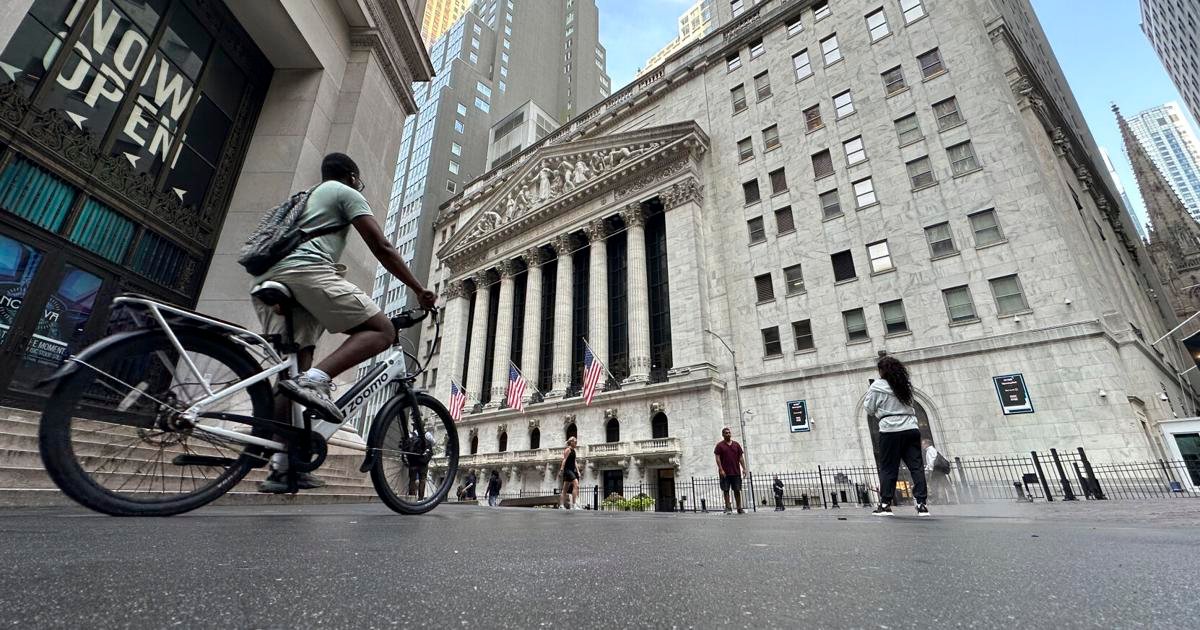 stock-market-today:-wall-street-wavers-ahead-of-congressional-testimony-from-powell