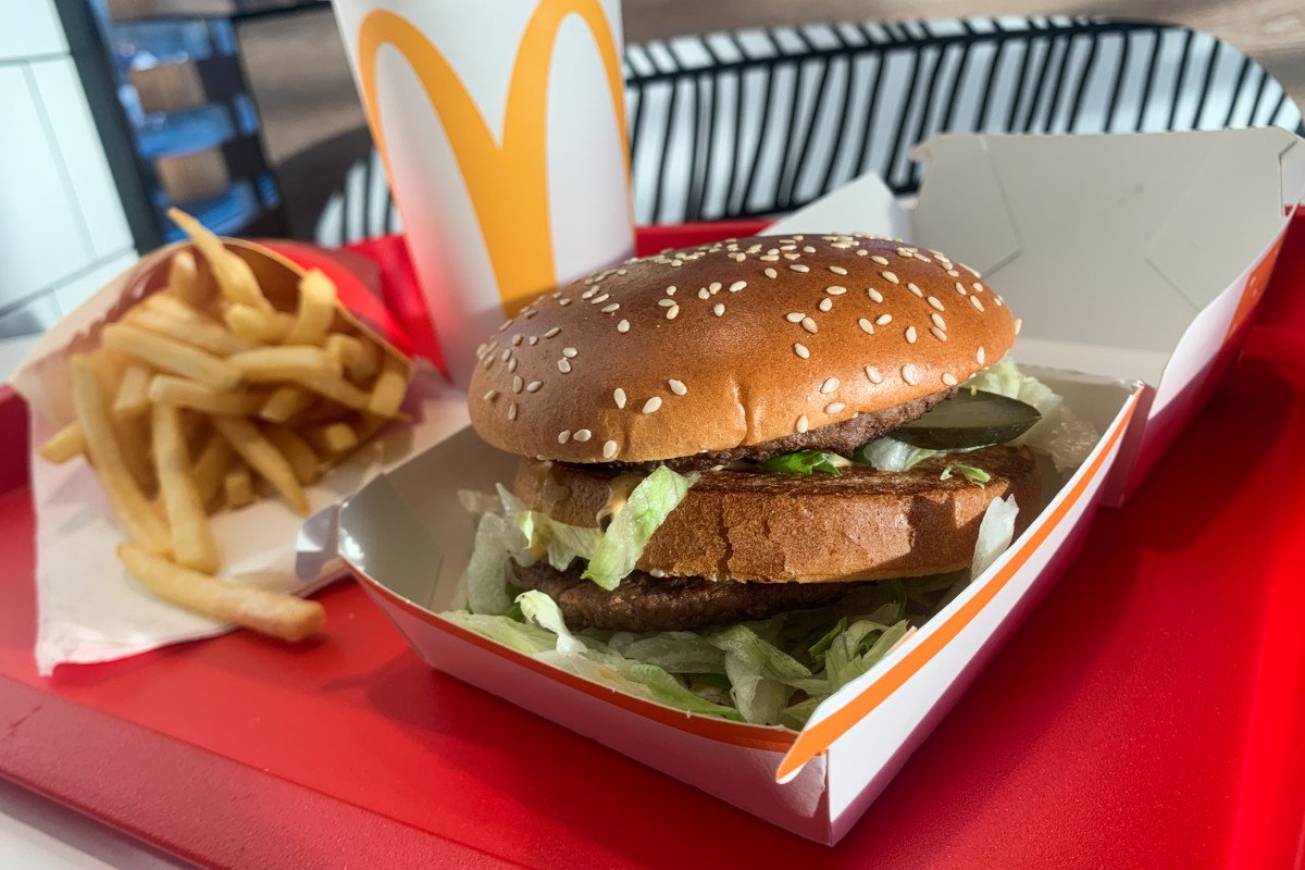 analyst-resets-mcdonald’s-price-target-as-stock-hits-52-week-low