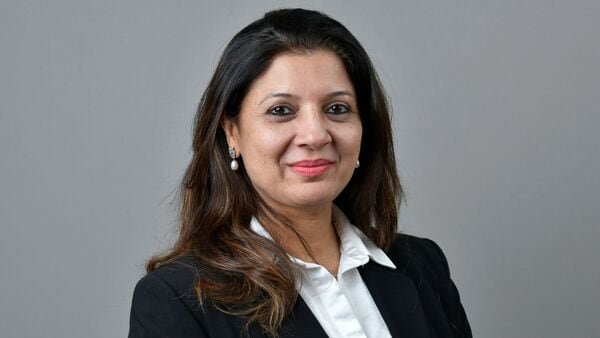 buy-or-sell:-vaishali-parekh-recommends-three-stocks-to-buy-today-—-july-11