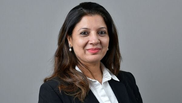 buy-or-sell:-vaishali-parekh-recommends-three-stocks-to-buy-today-—-july-12