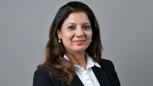 buy-or-sell:-vaishali-parekh-recommends-three-stocks-to-buy-today-—-july-15