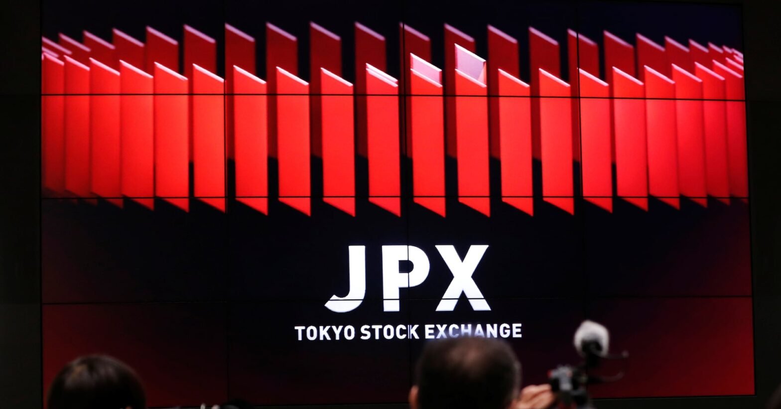 asian-shares-fall-as-china-drags,-dollar-in-demand