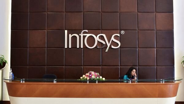 infosys-q1-results-tomorrow:-4-things-from-revenue-growth-to-deal-wins-to-be-watched-out-for-in-the-earnings-show