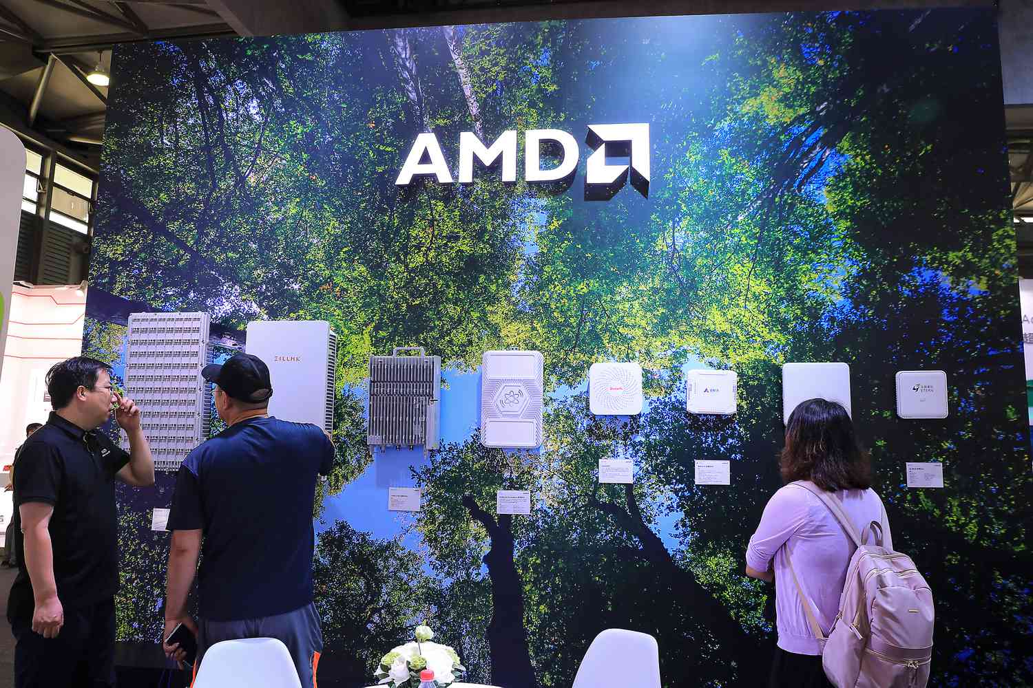 s&p-500-gains-and-losses-today:-chip-stocks-fall-on-possible-export-restrictions