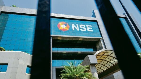 latest-market-news-today-live-updates-july-18,-2024:-stock-market-today:-vedanta,-piramal-enterprises,-rbl-bank-among-8-stocks-in-f&o-ban-list-on-july-18