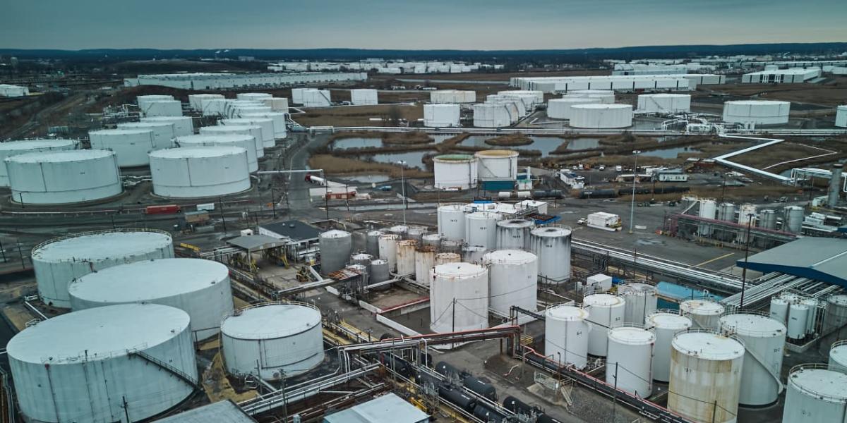 kinder-morgan-stock-jumps-on-‘jaw-dropping’-opportunity