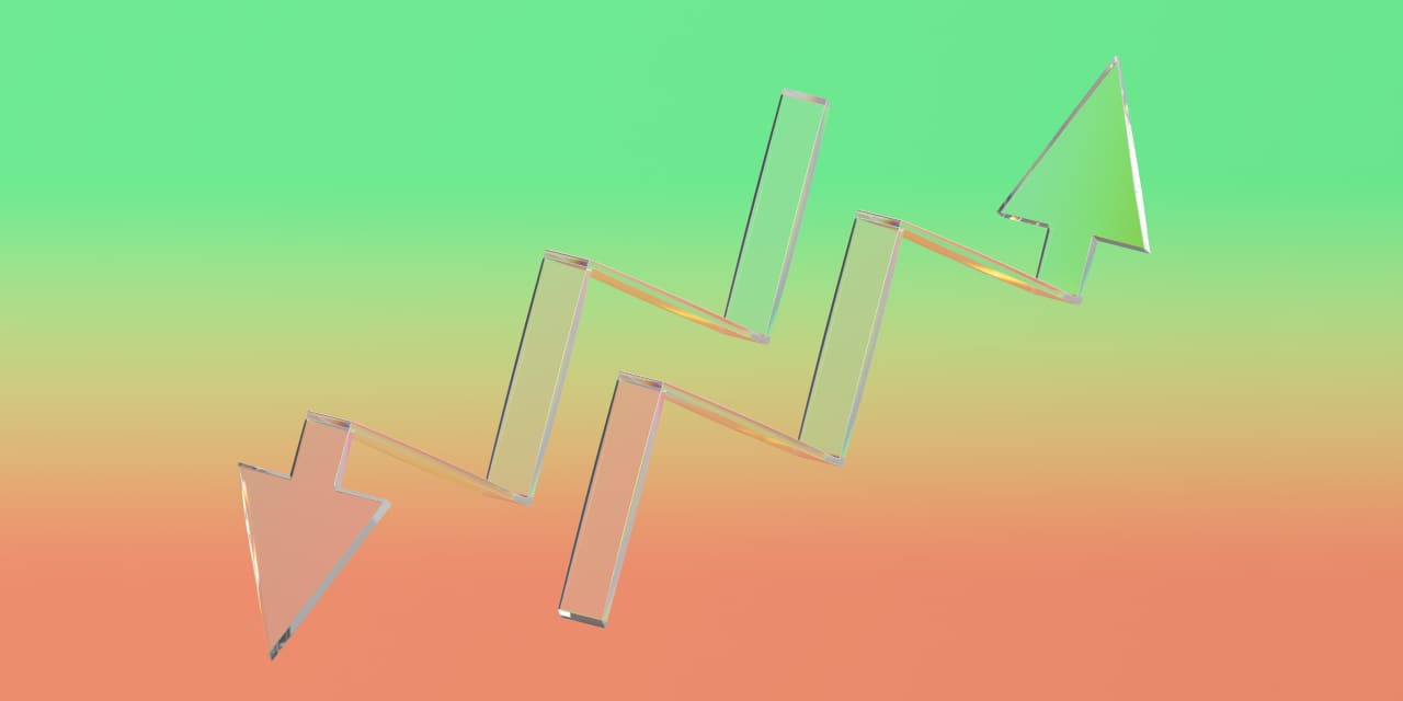 stock-market-news:-dow-and-nasdaq-set-for-declines;-microsoft-and-crowdstrike-fall-after-global-it-outage;-netflix-and-other-premarket-movers;-and-more