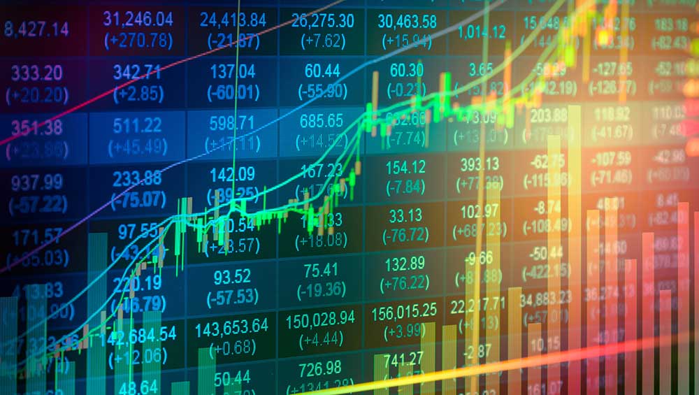 dow-jones-falls-200-points,-hurt-by-intel,-amex-selling;-netflix-fades-after-earnings-pop-(live-coverage)