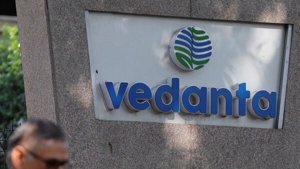 goldman,-morgan-stanley-among-top-investors-in-$1-billion-vedanta-qip