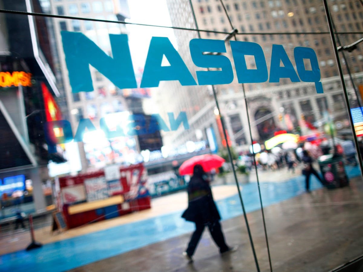 stock-market-today:-tech-drives-market-rebound-as-investors-brace-for-earnings-and-fresh-data