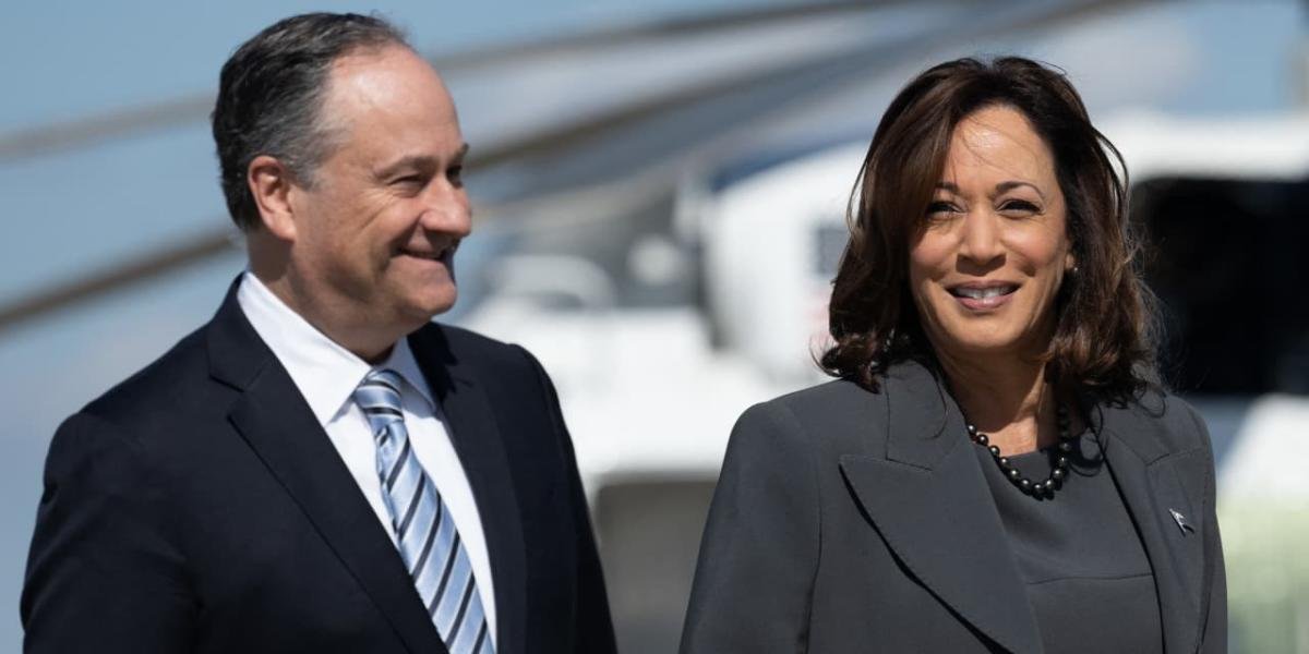 kamala-harris-is-a-multimillionaire-index-investor-where-she-puts-her-money.