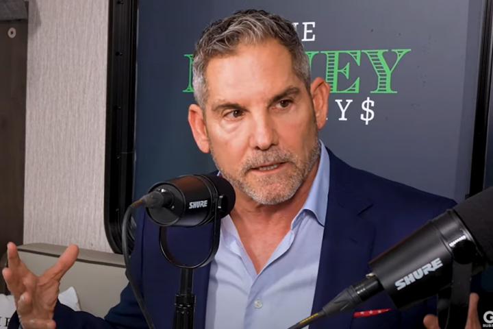 grant-cardone-sees-a-massive-real-estate-correction-coming,-here’s-why-it’s-different-from-the-last-one