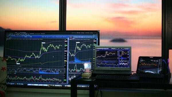 stock-market-strategy:-nifty-50-could-correct-in-short-term-amid-stretched-valuations,-say-analysts.-check-top-picks