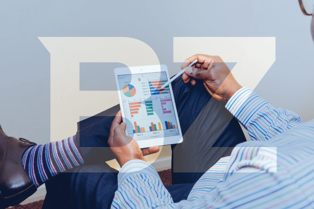 rli-stock:-a-deep-dive-into-analyst-perspectives-(3-ratings)