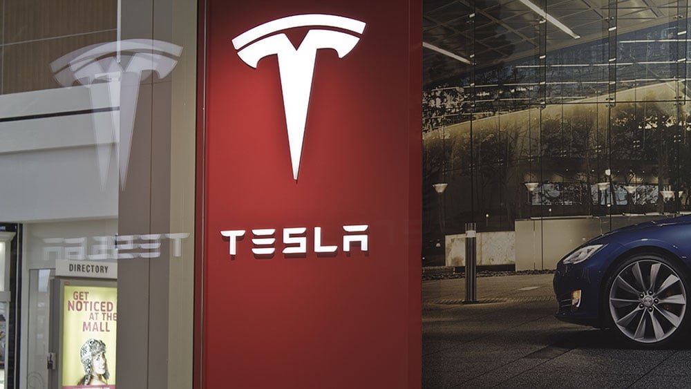 dow-falls-400-points;-tesla,-google-sell-off-(live-coverage)