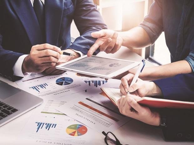 stock-market-live:-gift-nifty-signals-higher-start-for-sensex,-nifty;-japan’s-nikkei-jumps-over-2.5%