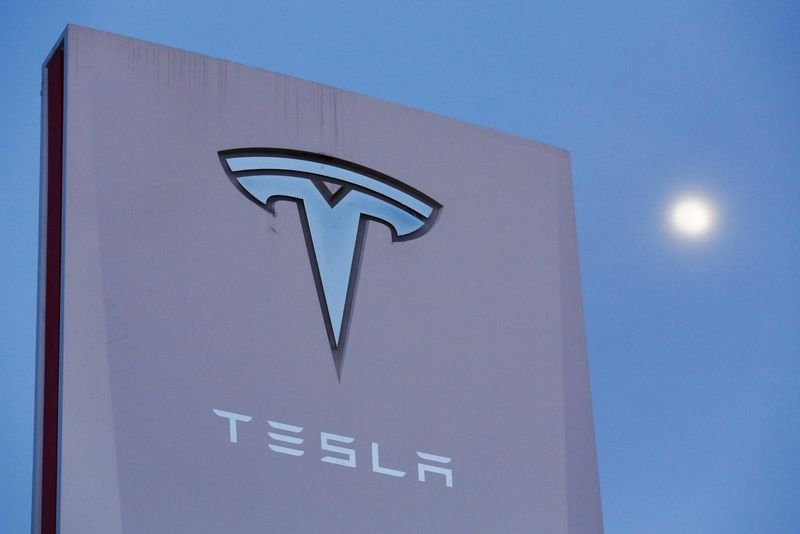 tesla-stock-is-a-new-top-pick-at-morgan-stanley-by-investing.com
