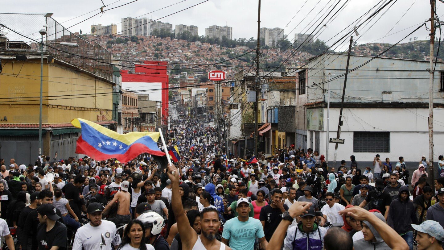 venezuelan-opposition-says-it-has-proof-its-candidate-defeated-president-maduro-in-disputed-election
