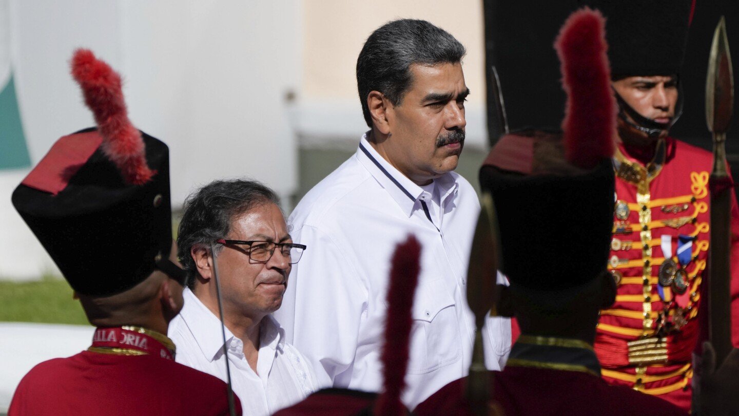 colombian-president-petro-calls-on-venezuela’s-maduro-to-release-detailed-vote-counts-from-election