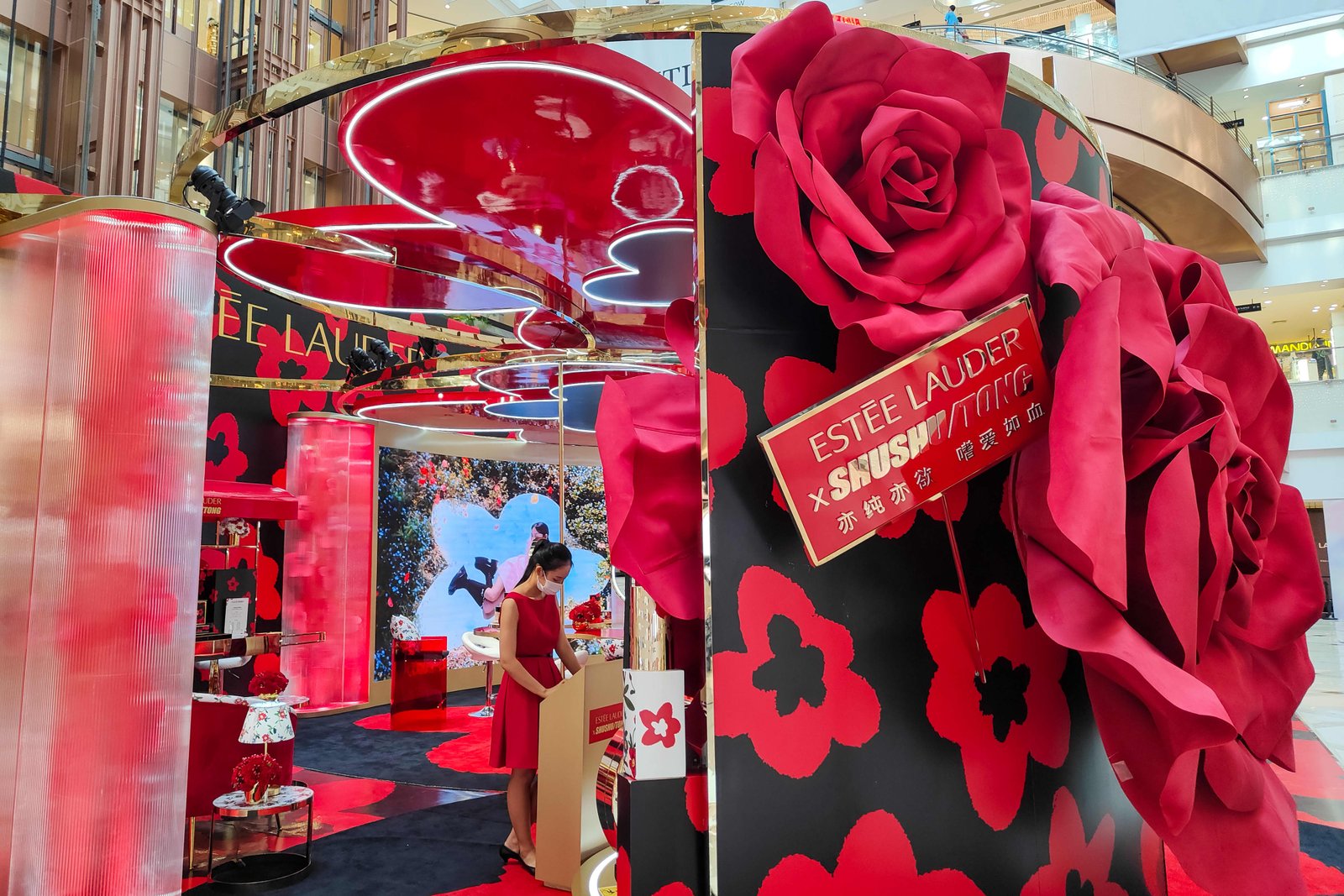 We're changing our rating and price target on a beauty stock tied to China