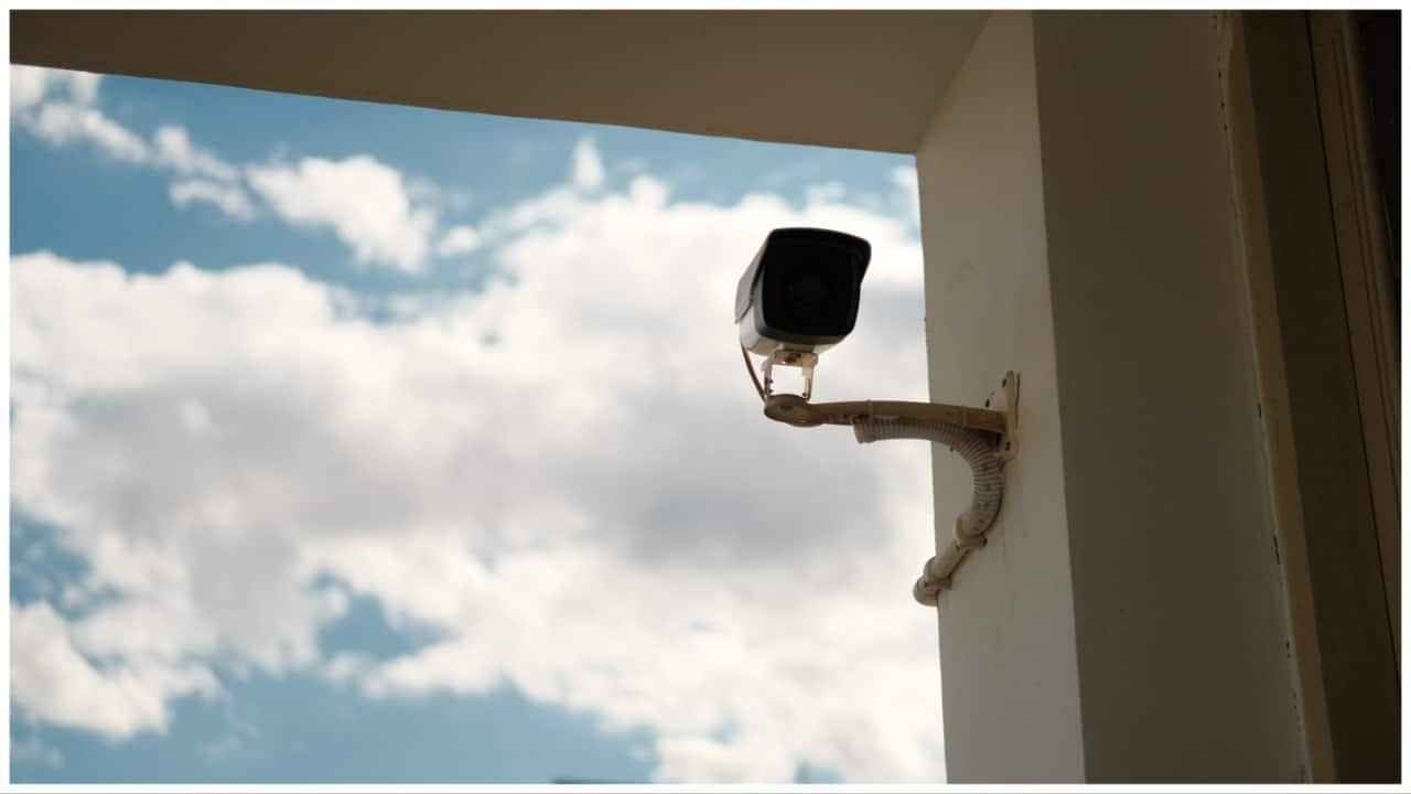 Prizor Viztech makes market debut with 90% premium on NSE SME