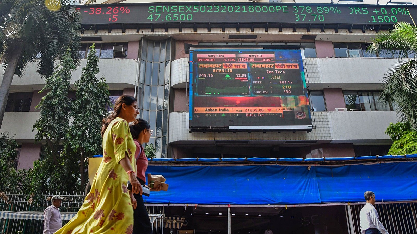 Stock Market Live Updates: The share markets opened higher today, anticipating policy announcements by Union Finance Minister Nirmala Sitharaman during her Budget speech today