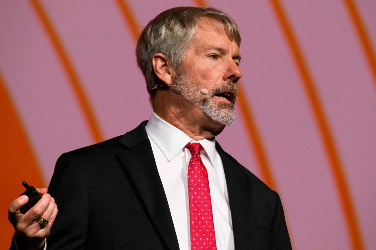 microstrategy-cash-flow-raises-some-eyebrows-amid-bitcoin-rally