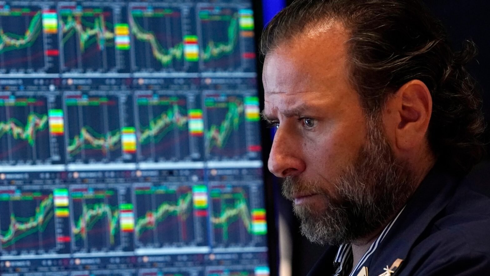 stock-market-today:-asian-benchmarks-are-mixed-as-tokyo-sips-on-strong-yen