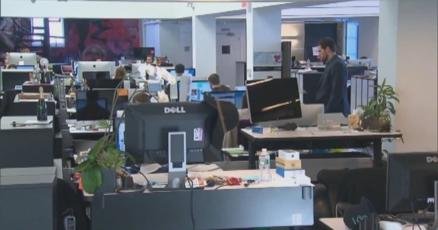 stock-market-takes-tumble-after-disappointing-jobs-report.-but-some-say-there’s-a-silver-lining