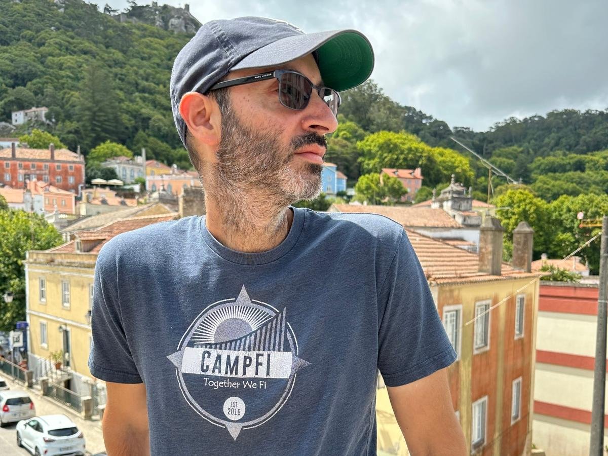 a-gen-xer-who-‘retired’-at-45-shares-how-the-fire-movement-and-side-hustles-helped-him-grow-his-savings-to-over-$6-million