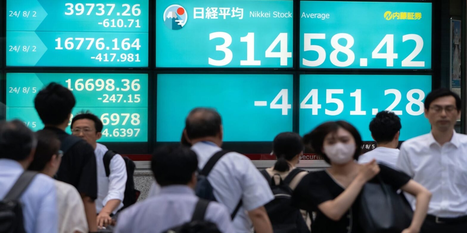 ‘don’t-panic’:-what-to-do-when-the-stock-market-sinks-like-a-stone