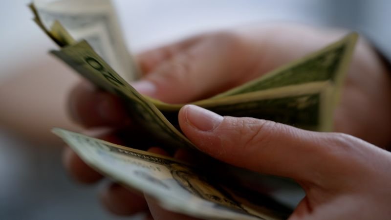 why-the-stock-market-is-freaking-out,-but-you-shouldn’t