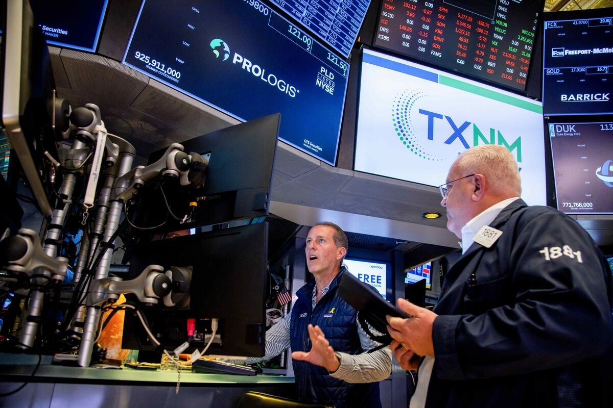 $6.4-trillion-stock-wipeout-has-traders-fearing-‘great-unwind’-is-just-starting