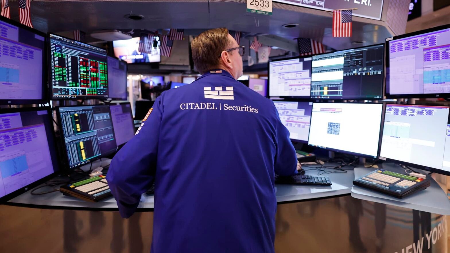 stock-futures-slide-after-wall-street-snaps-three-days-of-losses:-live-updates