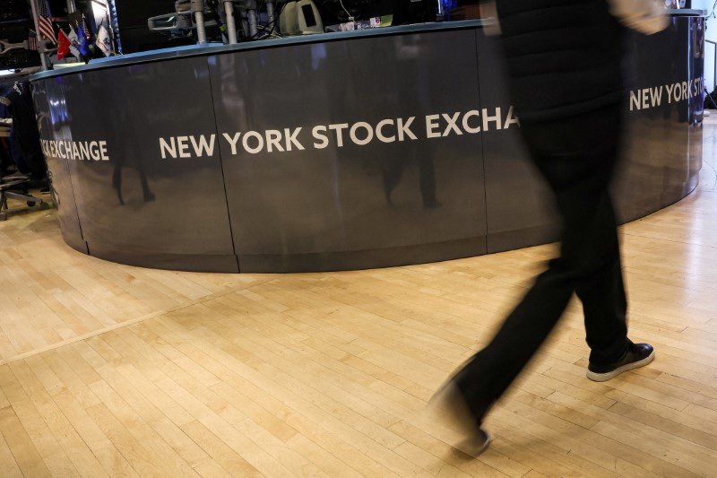 analysis-traders-lose-billions-on-big-volatility-short-after-stocks-rout