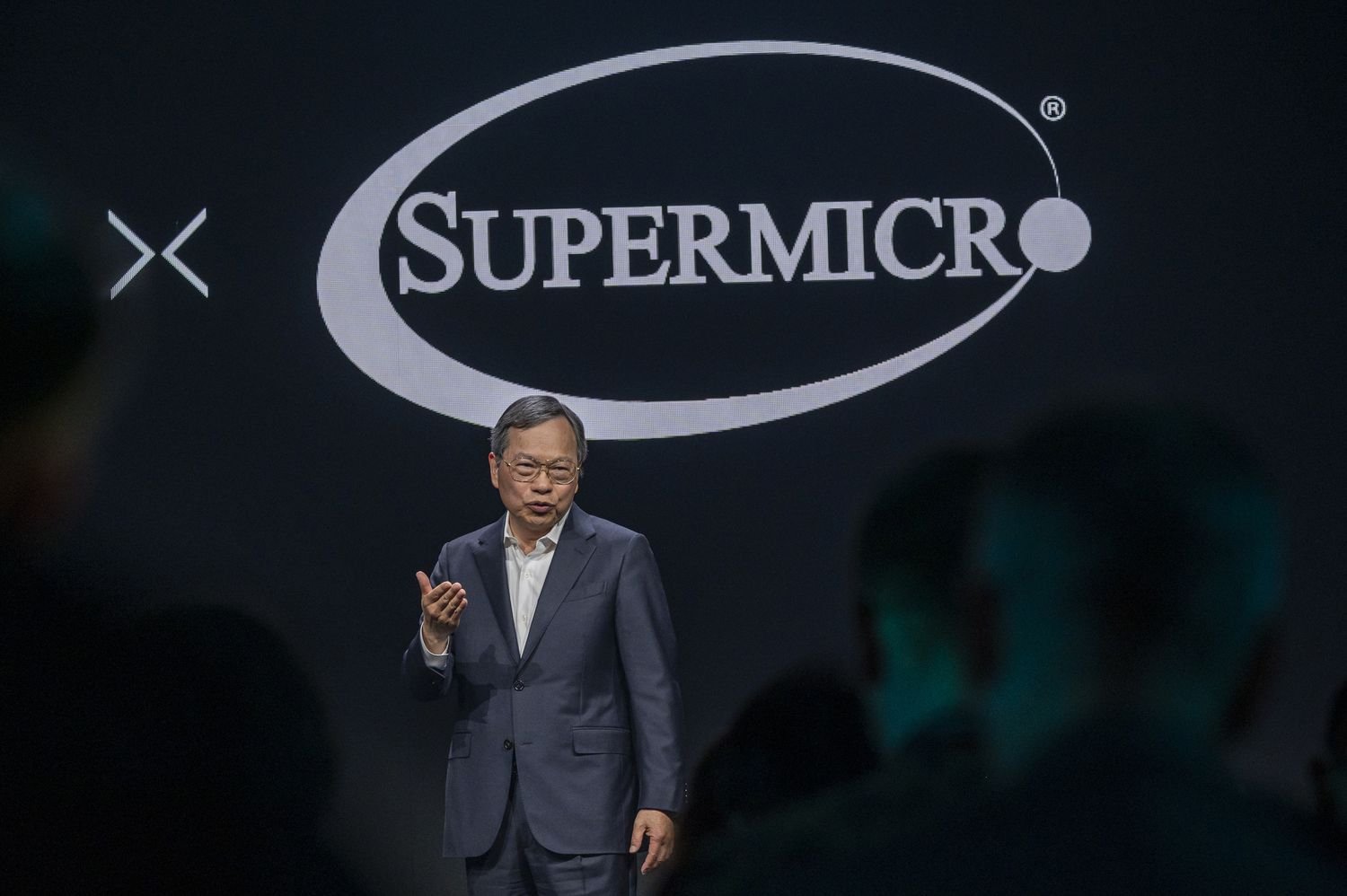 what’s-next-for-super-micro-computer-after-stock’s-20%-post-earnings-plunge?