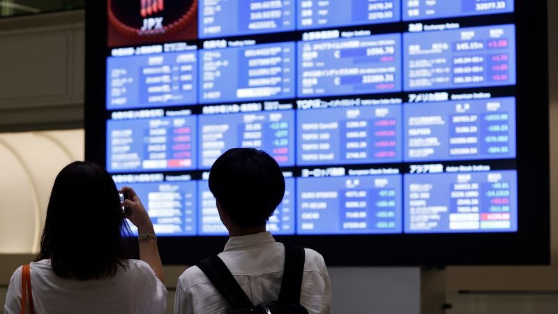 japan’s-stock-market-rally-fades-as-fear-returns