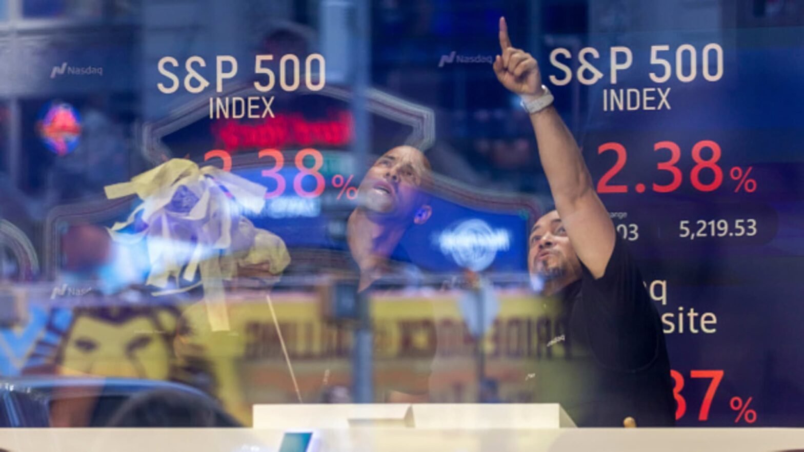 wealthy-investors-find-opportunities-in-stock-market-sell-offs