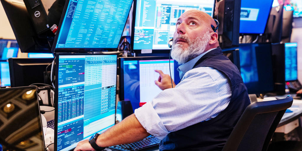 stocks-close-higher,-clawing-back-much-of-the-week’s-losses-in-major-recovery-from-monday’s-sell-off