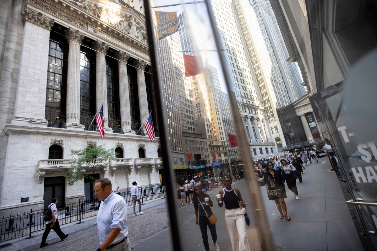 morgan-stanley-says-unclear-growth-signals-to-cap-stock-gains