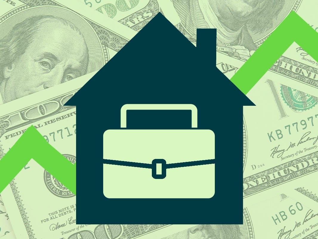 americans-who-locked-in-a-job,-a-home,-and-stocks-are-thriving-everyone-else-missed-out-on-their-ticket-to-wealth.