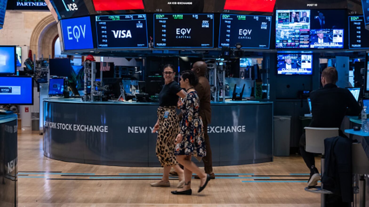 stock-futures-are-little-changed-as-investors-await-key-inflation-data:-live-updates